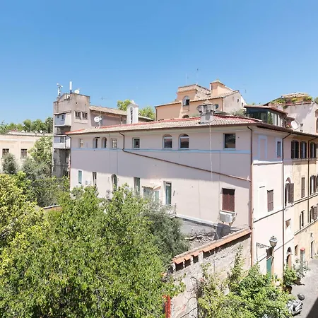 Trastevere Charming Penthouse روما