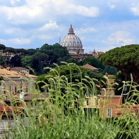 Apartamento Trastevere Charming Penthouse Roma