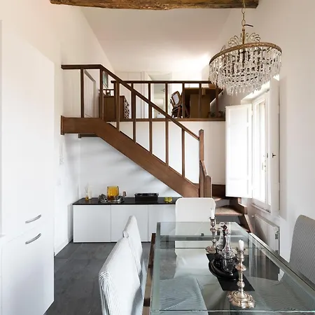 Trastevere Charming Penthouse Apartamento