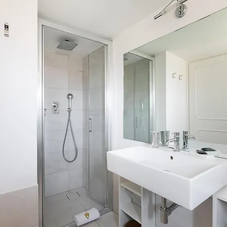 Trastevere Charming Penthouse Apartamento *