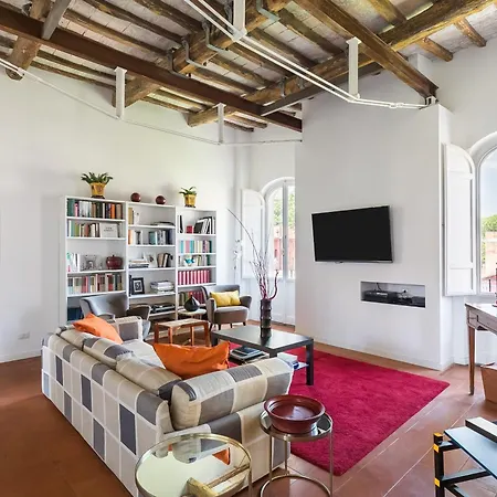 Apartamento Trastevere Charming Penthouse Roma