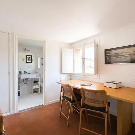 Apartamento Trastevere Charming Penthouse *