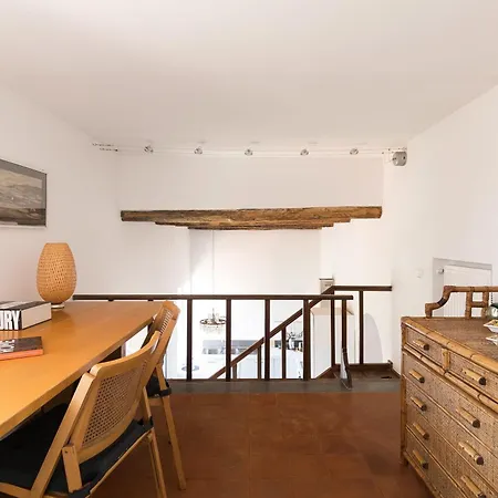 Apartamento Trastevere Charming Penthouse Roma