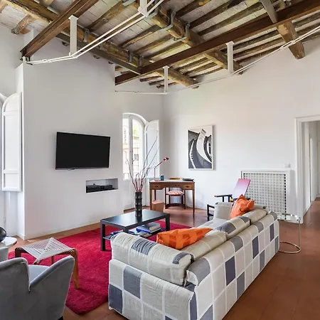 Apartamento Trastevere Charming Penthouse
